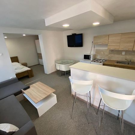 Ard Apartments - Левице Экстерьер фото